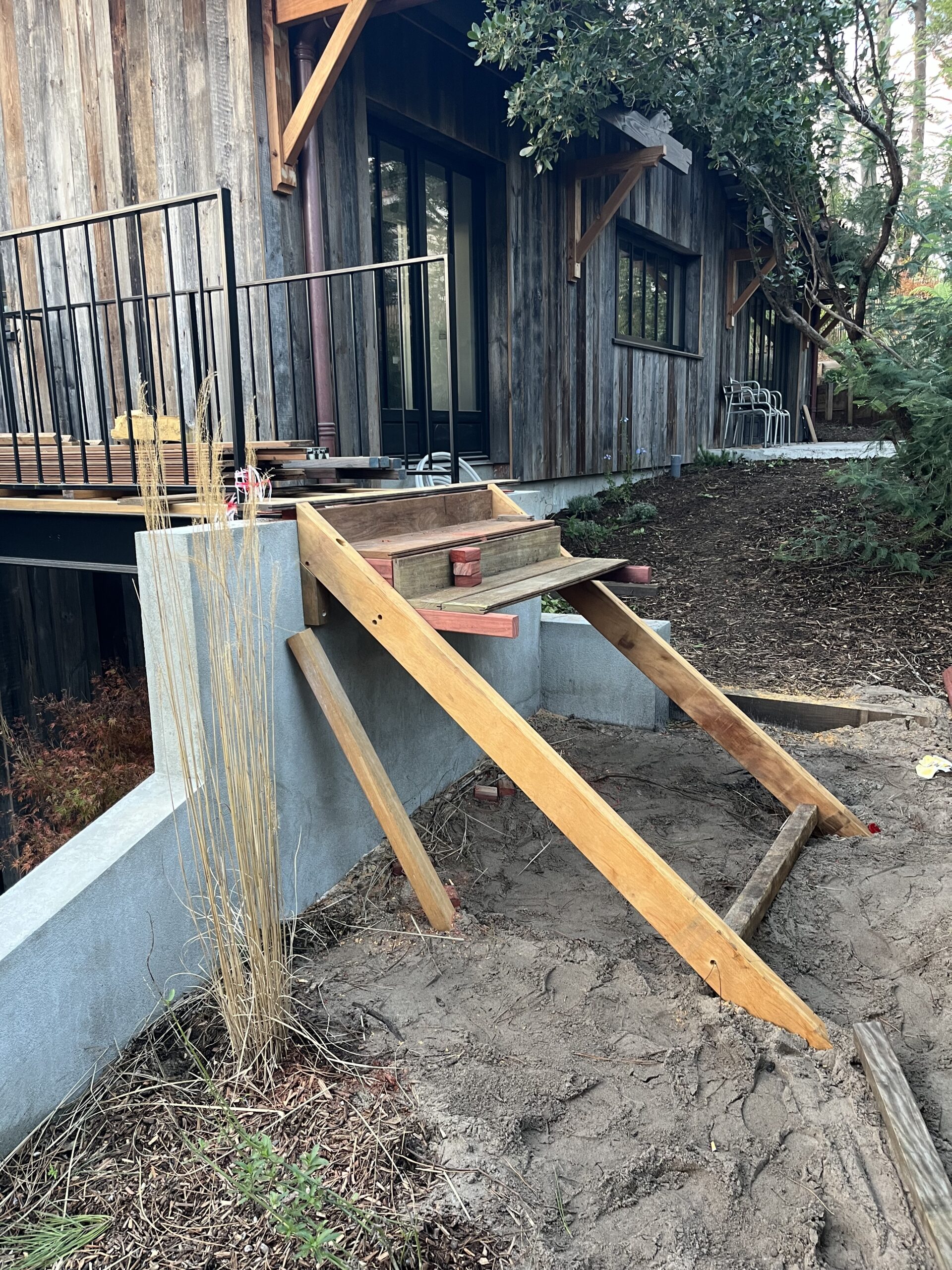 Réalisation d’un Escalier en bois exotique au Cap Ferret